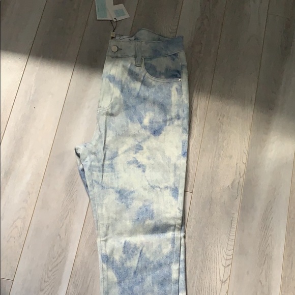 Exclusive By Egreis Denim - Picture 2 of 5